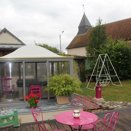 Bed and Breakfast Roulotte La Dominique Romery  Zewnętrze zdjęcie